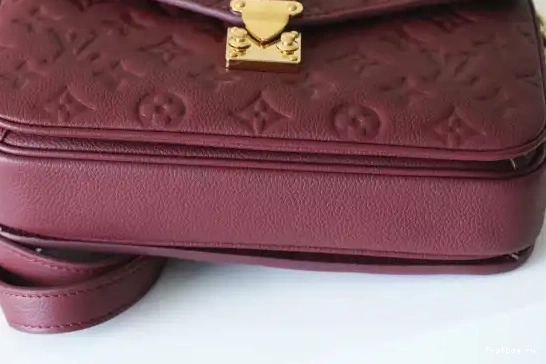 Frstbag ru VUITTON METIS POCHETTE LOUIS 0429